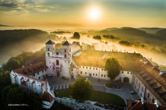 zdjęcie z drona tyniec